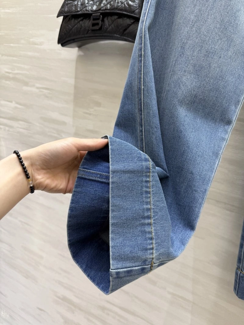 Trendy Unclassified Brand Jeans 153829
