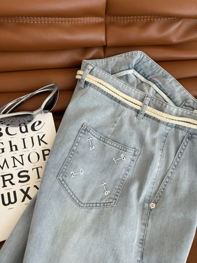 Sustainable Unclassified Brand Jeans 153827
