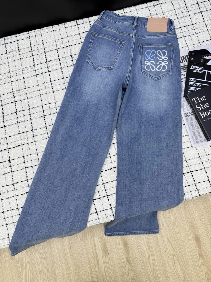 Minimalist Unclassified Brand Jeans 152680