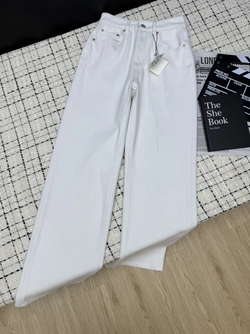 HighQuality Unclassified Brand Jeans 152670
