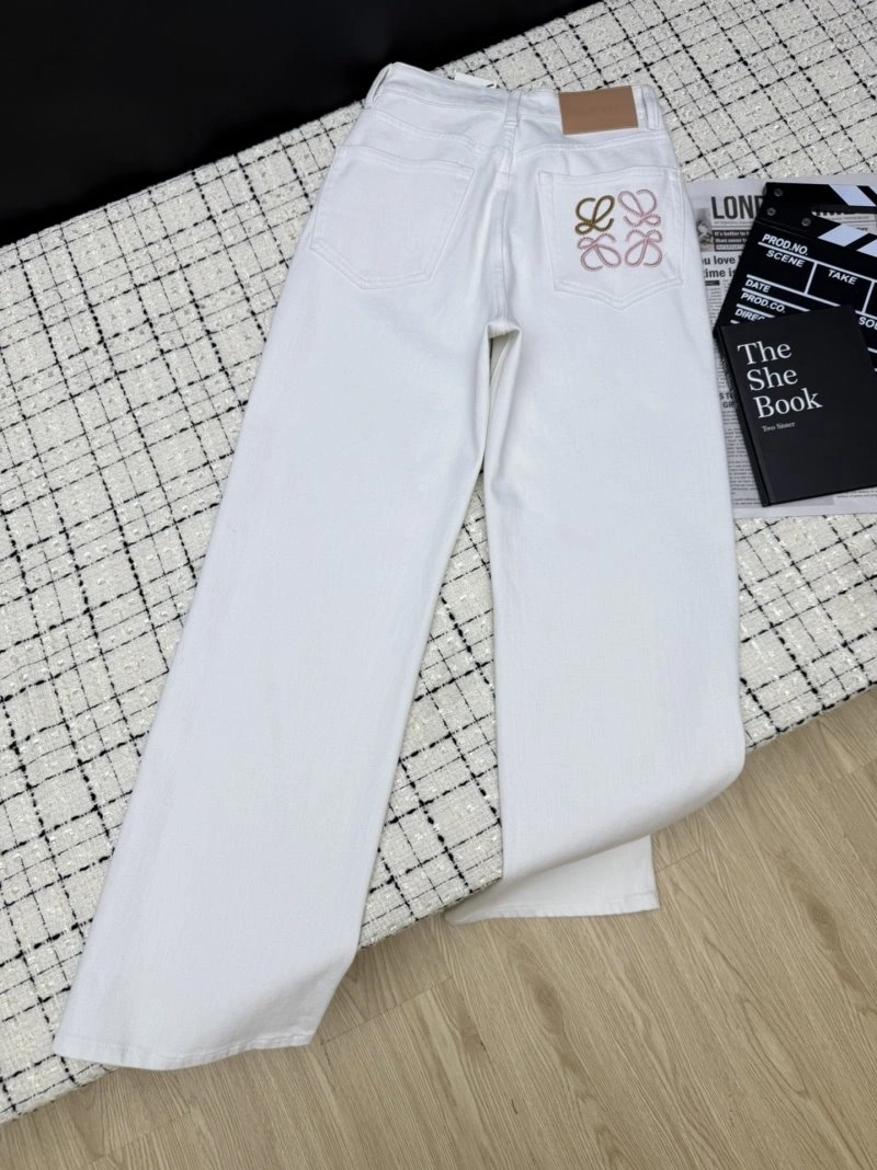 HighQuality Unclassified Brand Jeans 152670
