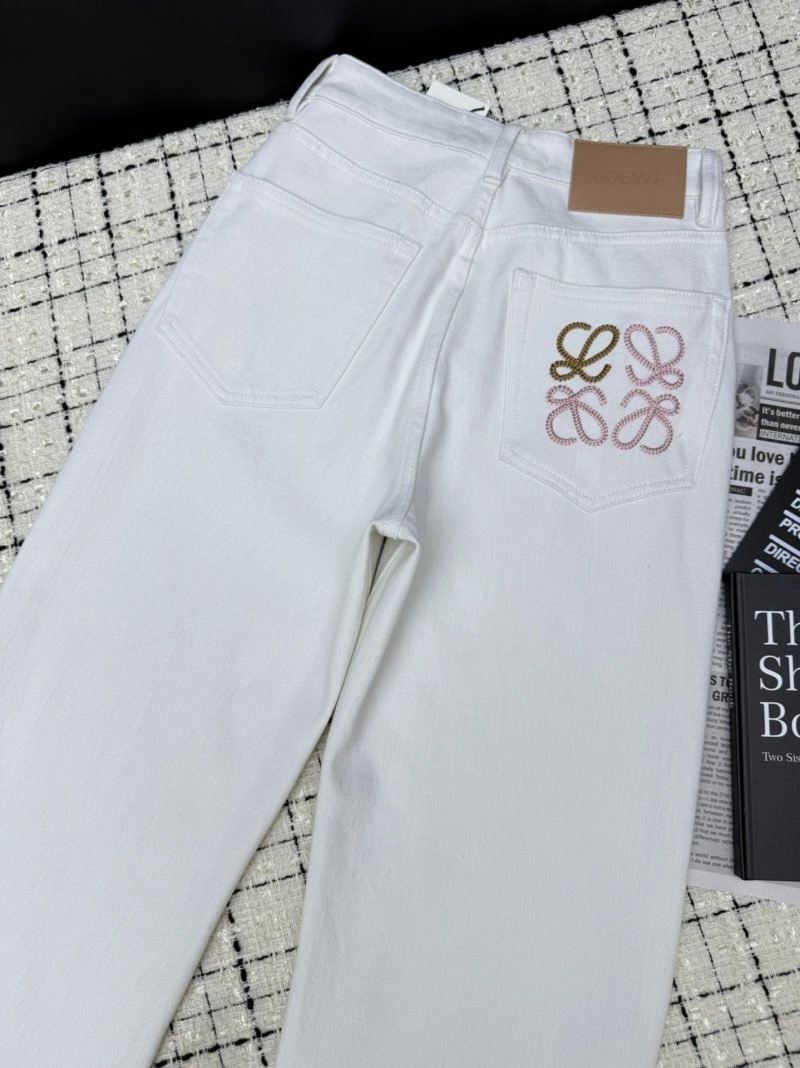 HighQuality Unclassified Brand Jeans 152670