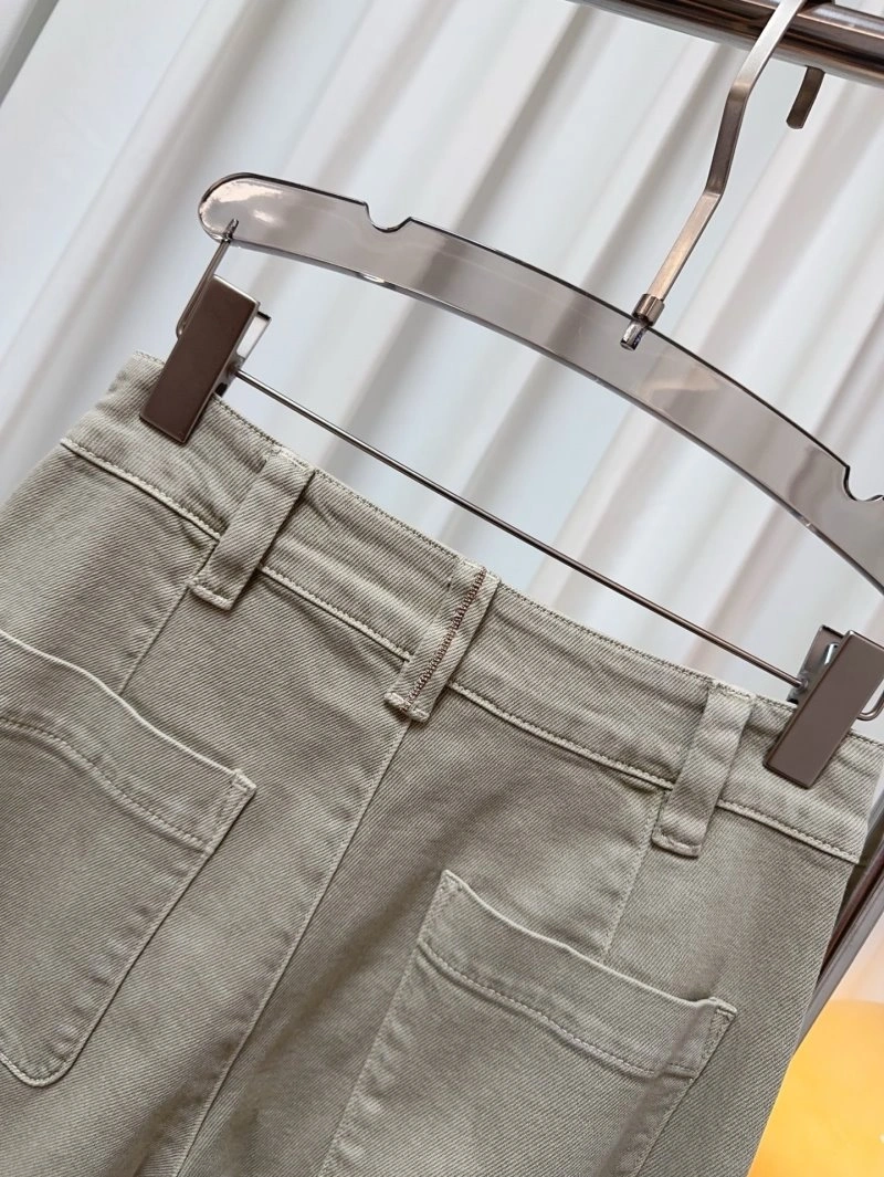 FashionForward Unclassified Brand Jeans 152669