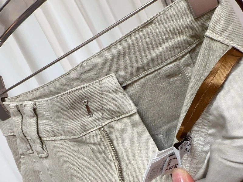 FashionForward Unclassified Brand Jeans 152669