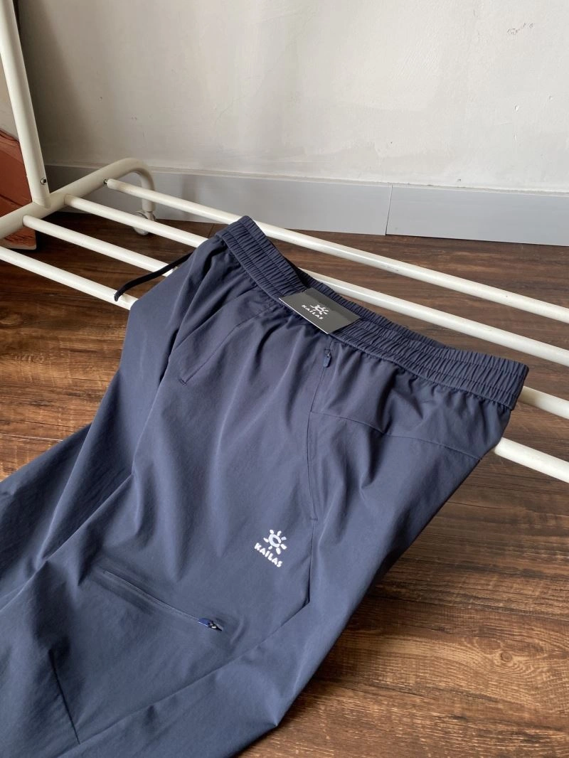 Bright Unclassified Brand Long Pants 162386