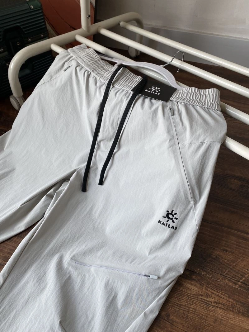 Bright Unclassified Brand Long Pants 162386