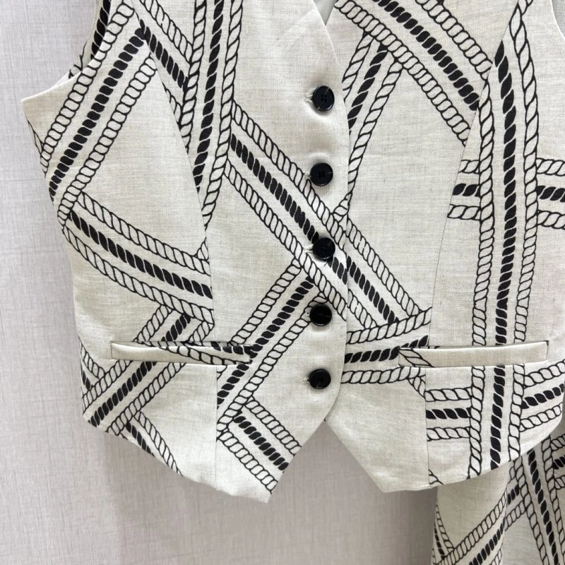 HighQuality Unclassified Brand Long Suits 152094