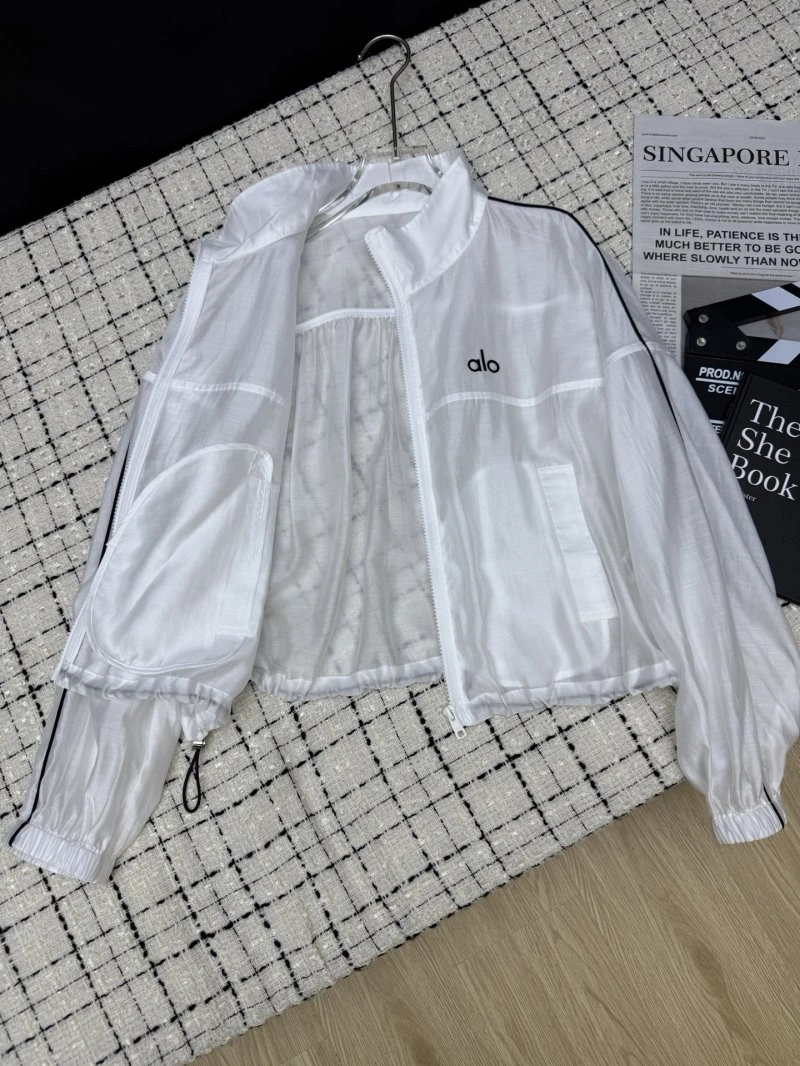 Unclassified Brand Long Suits Neat 152092