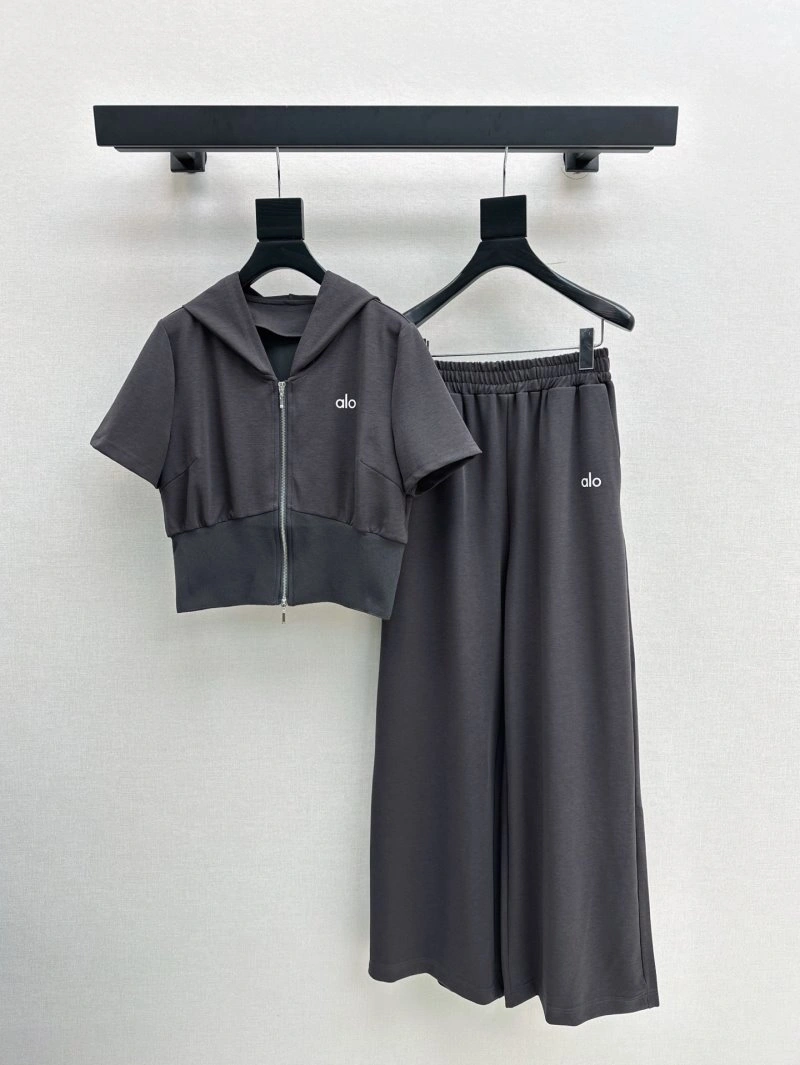 Unclassified Brand Long Suits Functional 147560