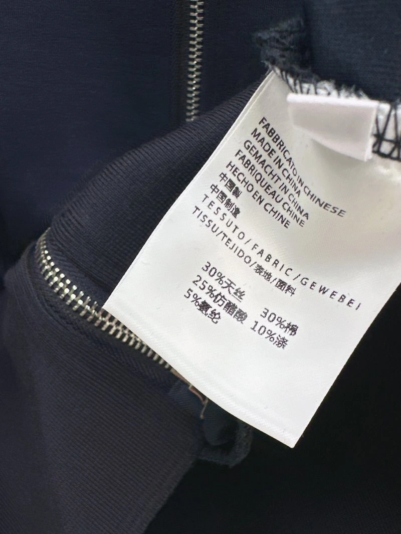 Unique Unclassified Brand Long Suits 147561
