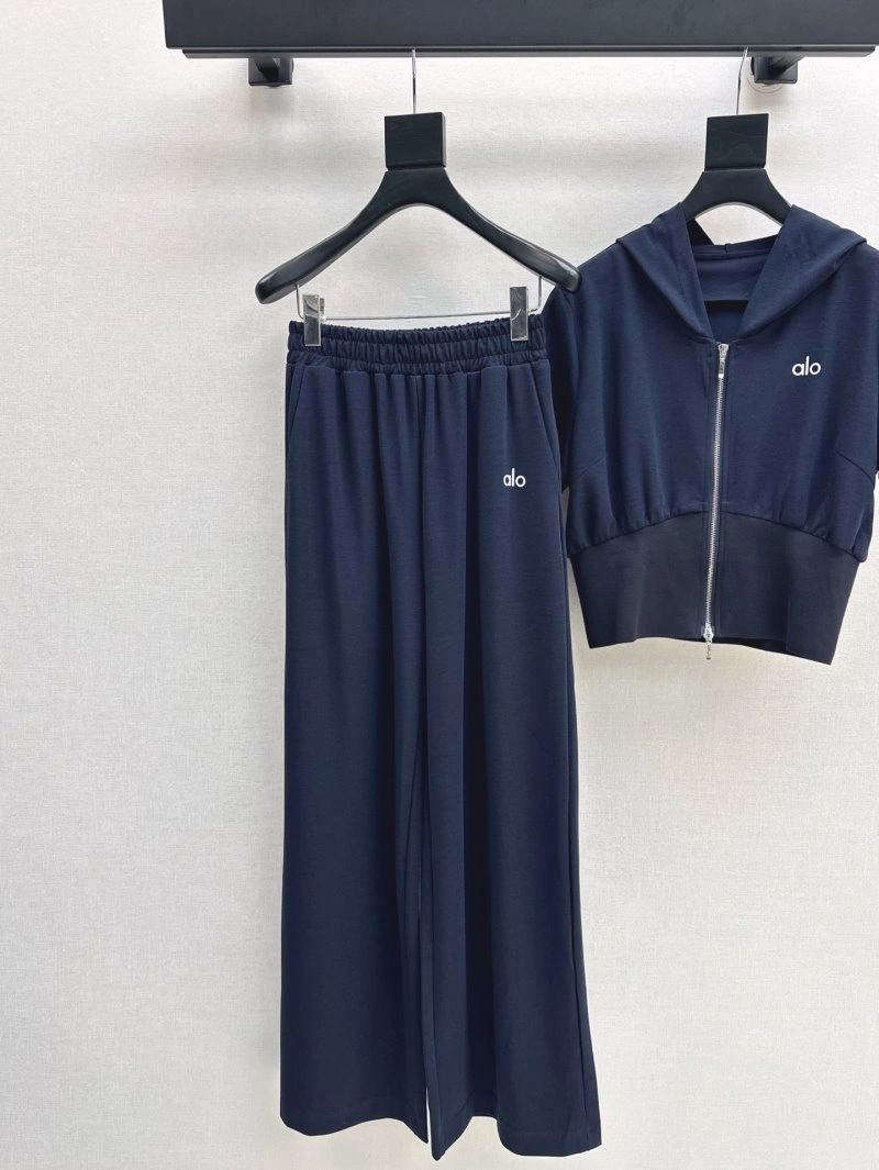 Unique Unclassified Brand Long Suits 147561