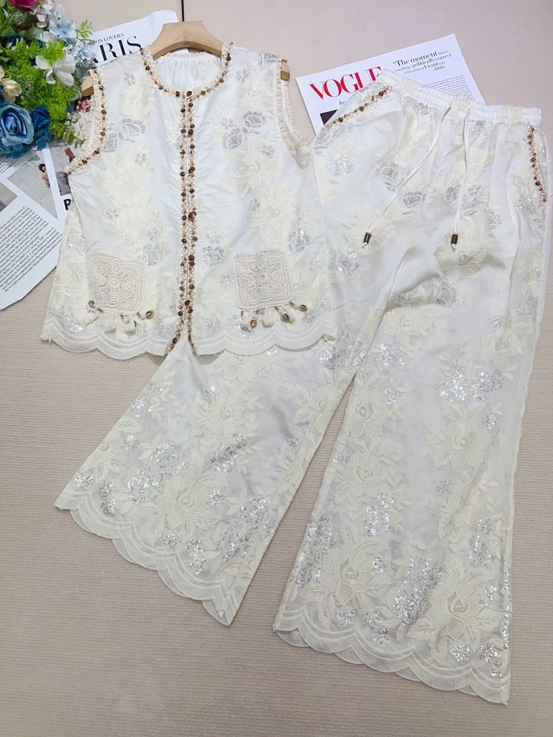 UrbanChic Unclassified Brand Long Suits 152654