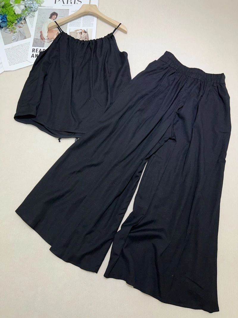 Unclassified Brand Long Suits Snug 152644
