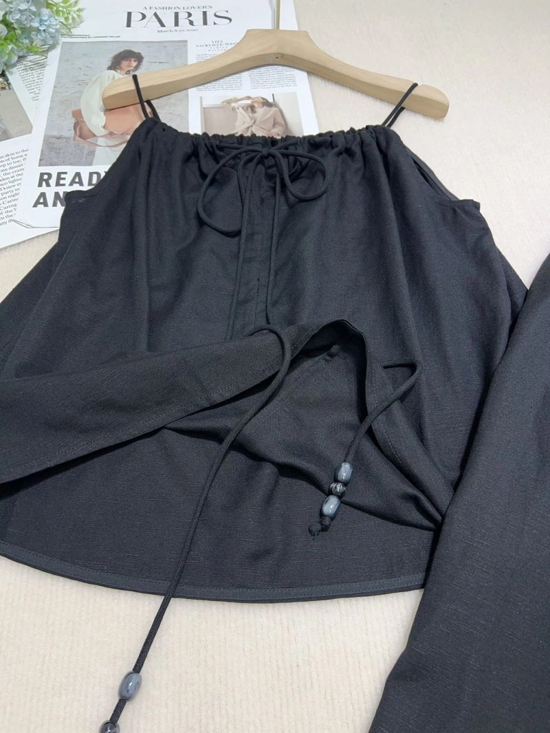Unclassified Brand Long Suits Snug 152644