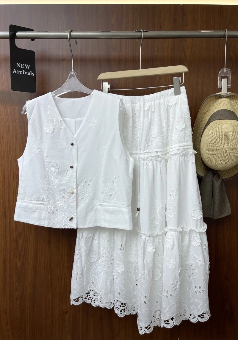 Classic Unclassified Brand Long Suits 152643