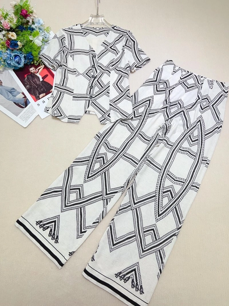 Unclassified Brand Long Suits Compact 152616
