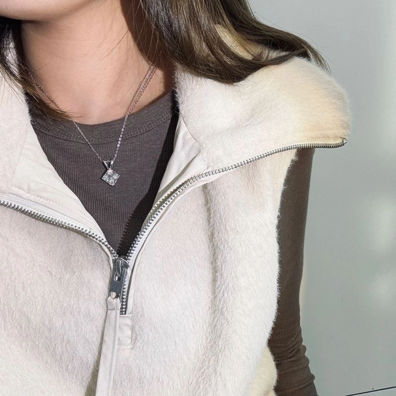 Unclassified Brand Necklaces StreetReady 213750