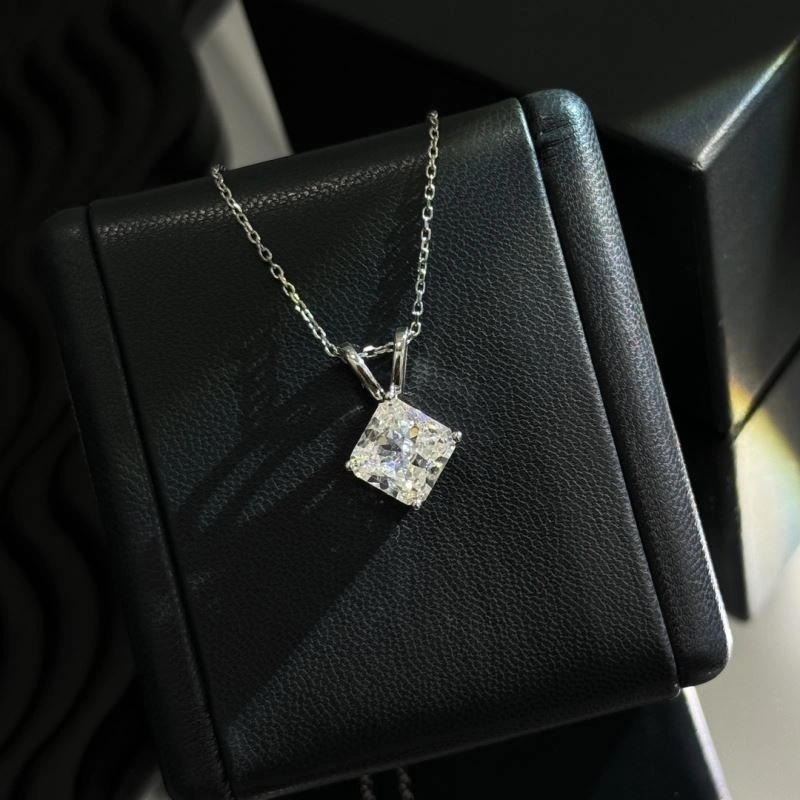 Unclassified Brand Necklaces StreetReady 213750