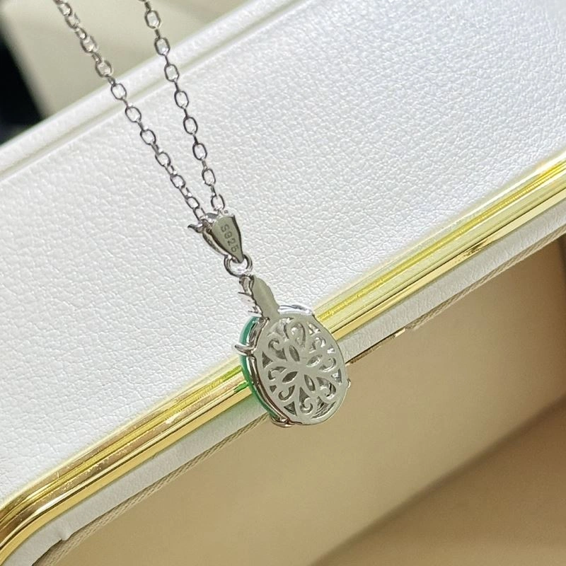 Flexible Unclassified Brand Necklaces 213746