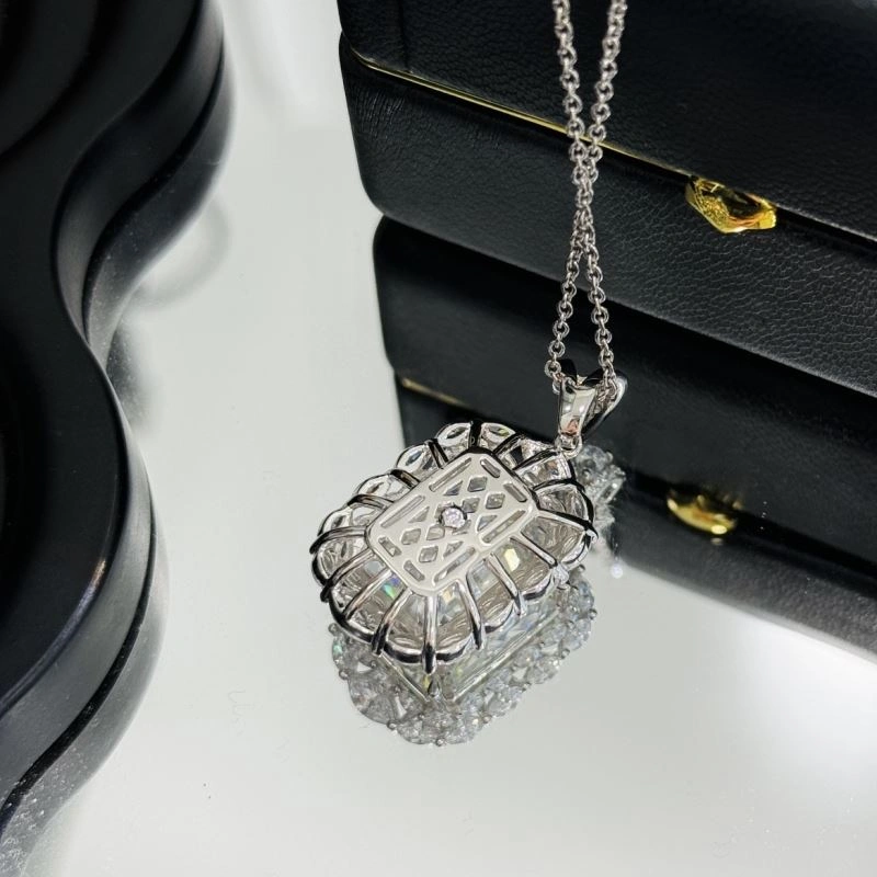 Unclassified Brand Necklaces Casual 213740