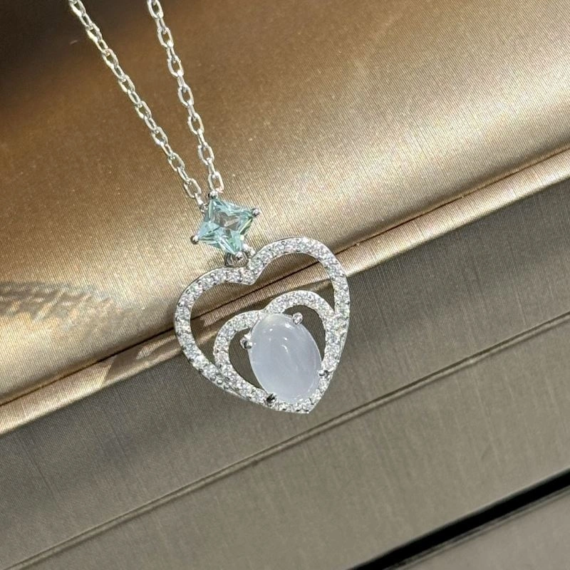 EyeCatching Unclassified Brand Necklaces 213744