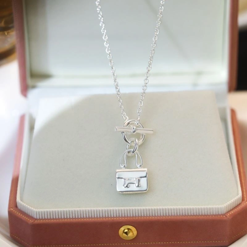Unclassified Brand Necklaces Breathable 213733