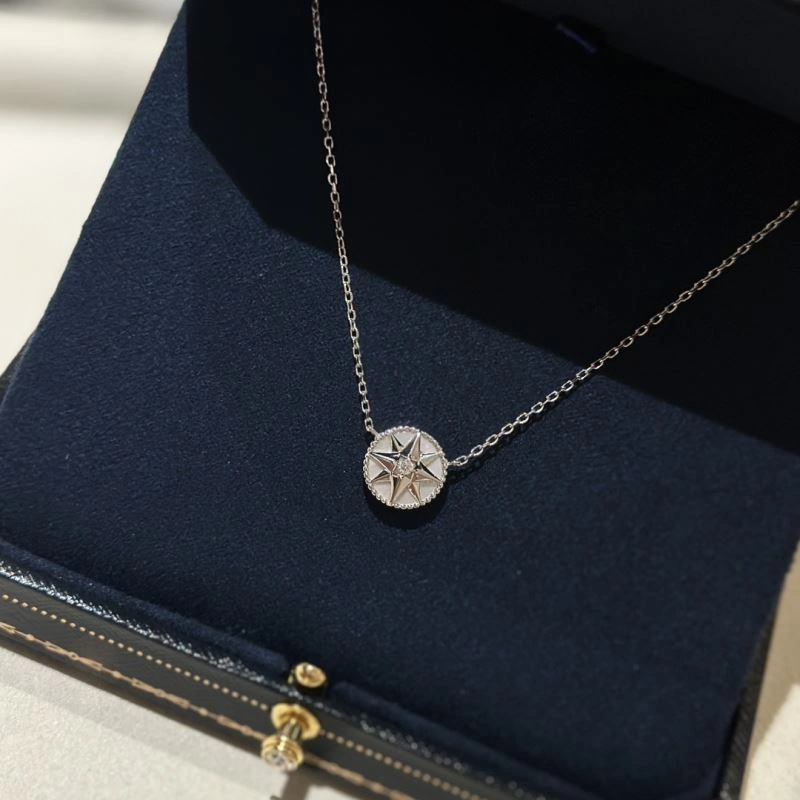 Unclassified Brand Necklaces Tailored 213727