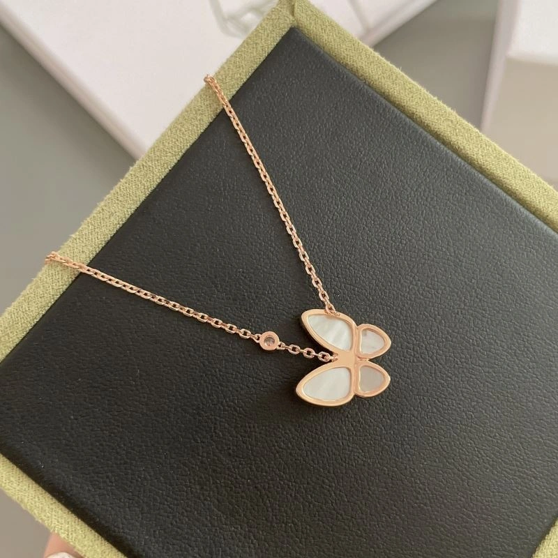 SoftTouch Unclassified Brand Necklaces 213758