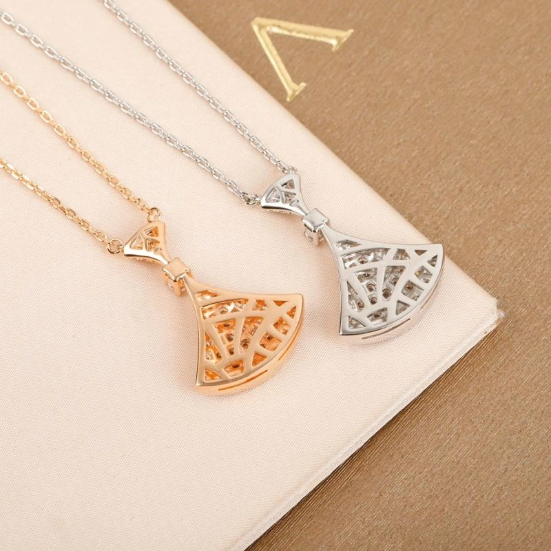 HighQuality Unclassified Brand Necklaces 213713