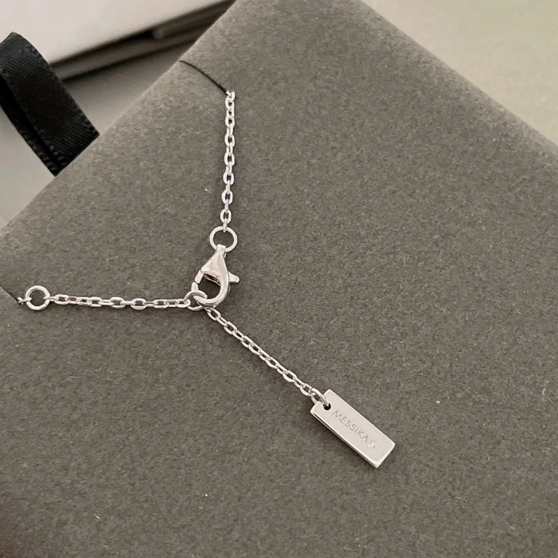 Unclassified Brand Necklaces ModernLook 213704