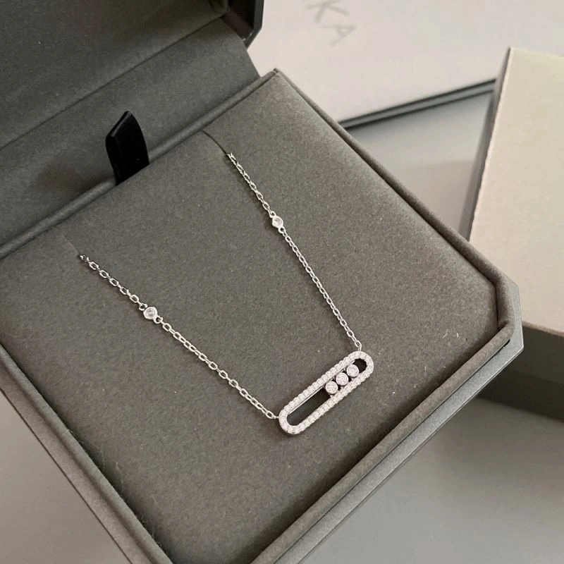 Bold Unclassified Brand Necklaces 213700