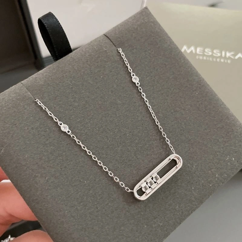 Bold Unclassified Brand Necklaces 213700
