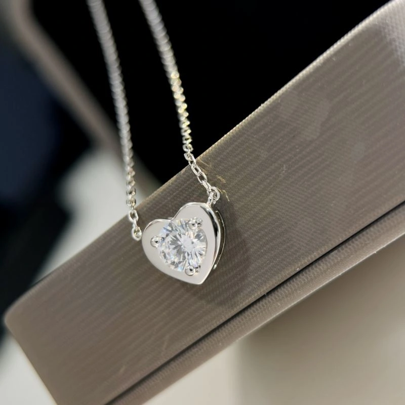 RelaxedFit Unclassified Brand Necklaces 213708