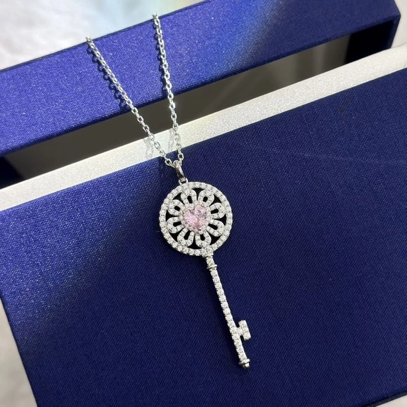 Unclassified Brand Necklaces GoAnywhere 213701