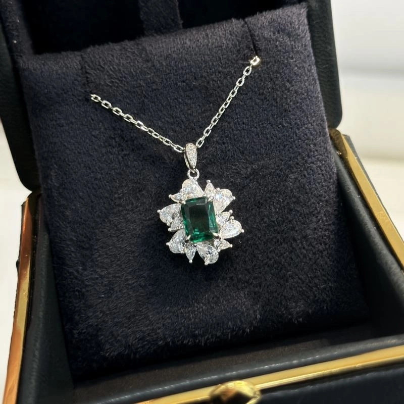 Unclassified Brand Necklaces EyeCatching 213305