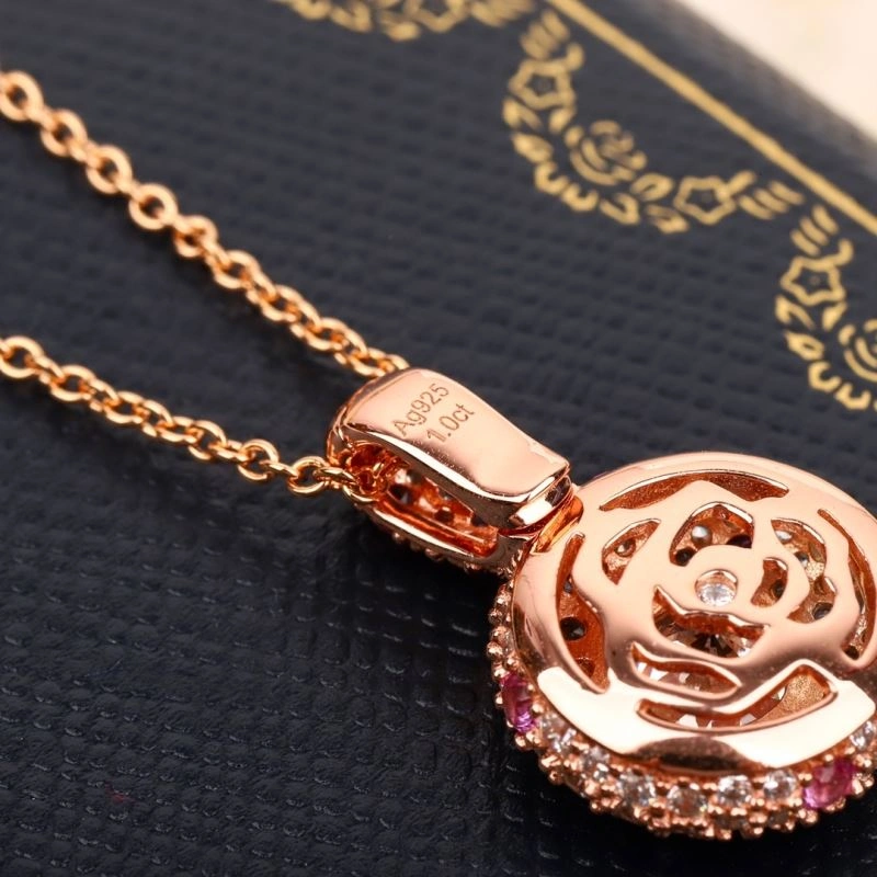 Effortless Unclassified Brand Necklaces 213301