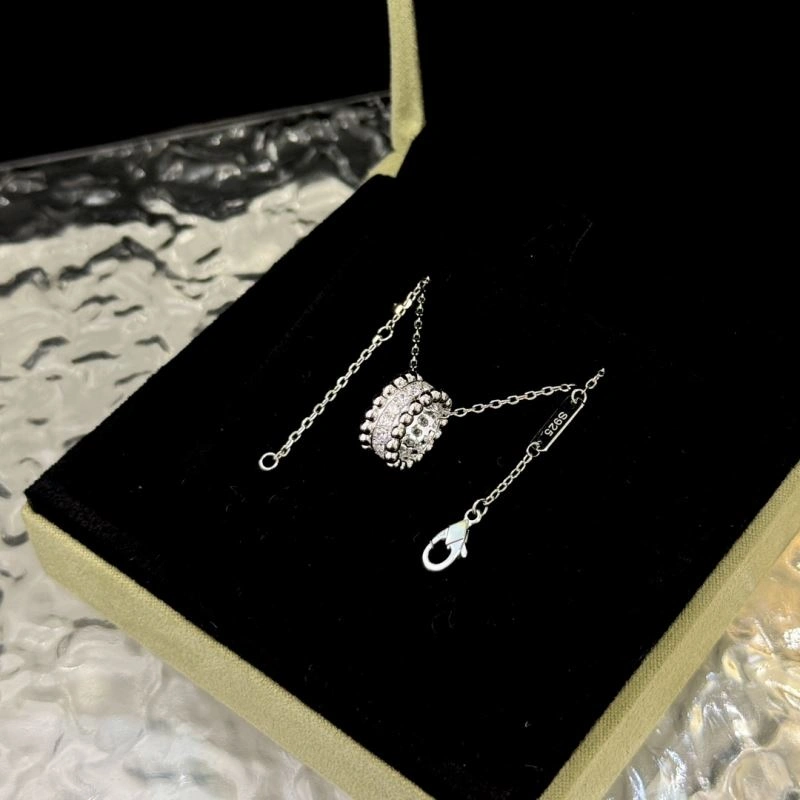 Unclassified Brand Necklaces Versatile 213297