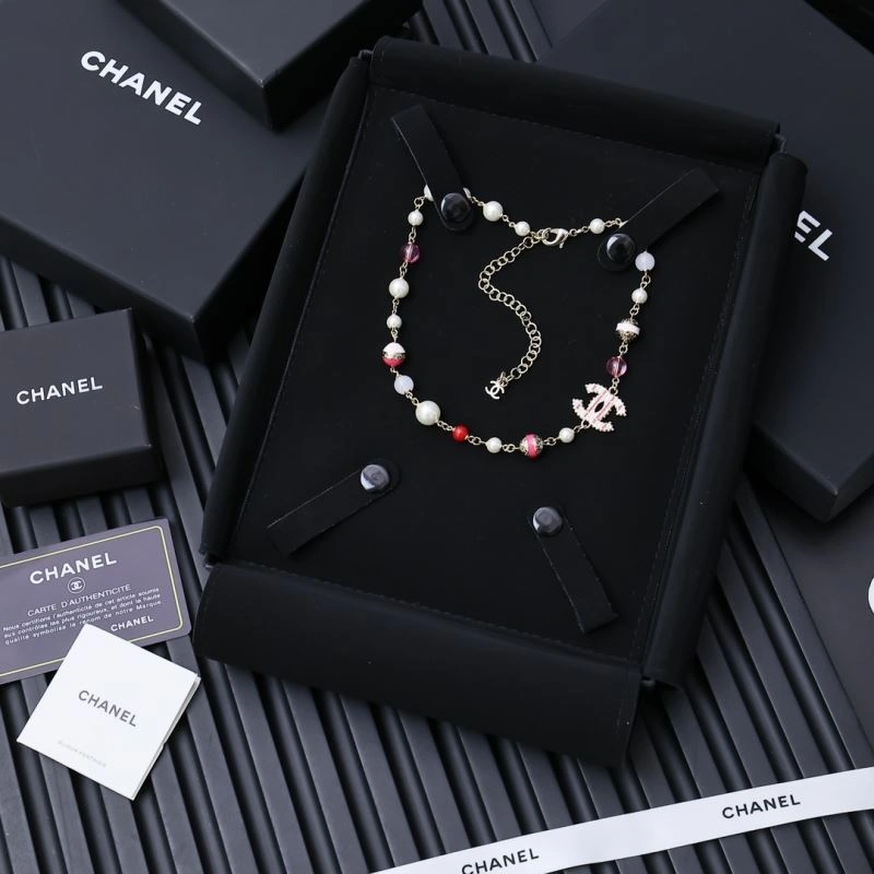 Contemporary Unclassified Brand Necklaces 213287