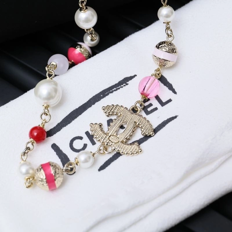Contemporary Unclassified Brand Necklaces 213287