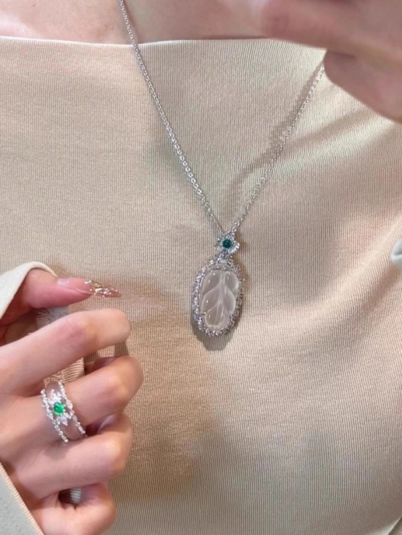 Unclassified Brand Necklaces WrinkleFree 213289