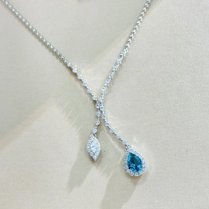 Unclassified Brand Necklaces Sporty 213271