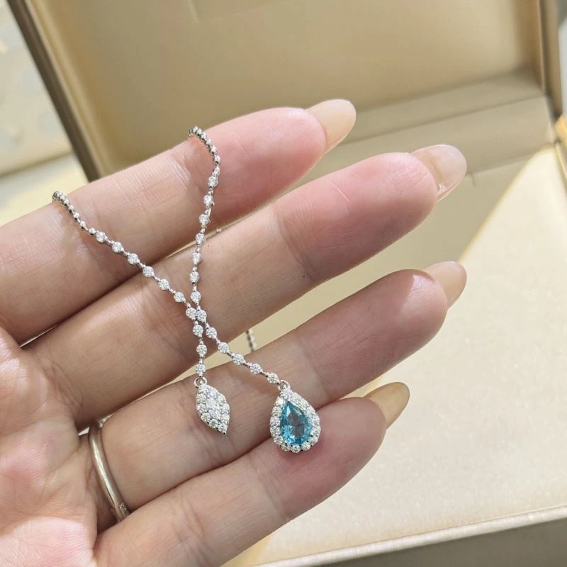 Unclassified Brand Necklaces Sporty 213271