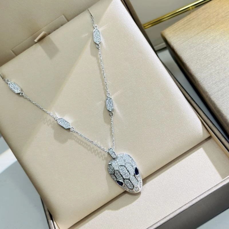 Affordable Unclassified Brand Necklaces 213261