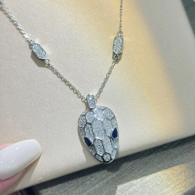 Affordable Unclassified Brand Necklaces 213261