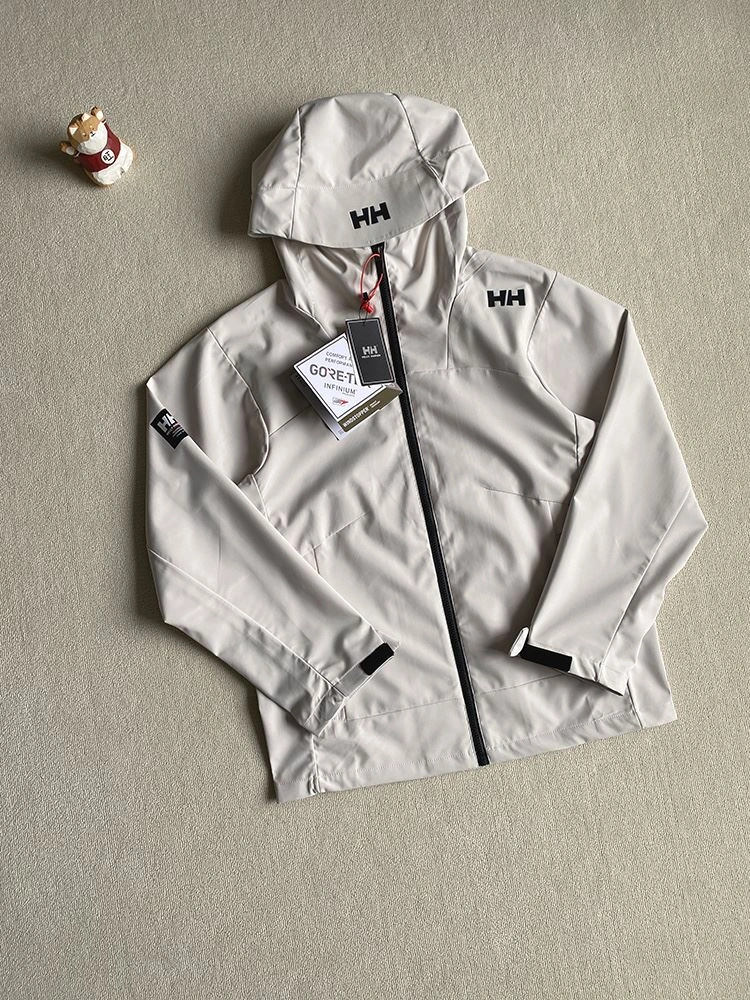 FashionForward Unclassified Brand Outwear 162384