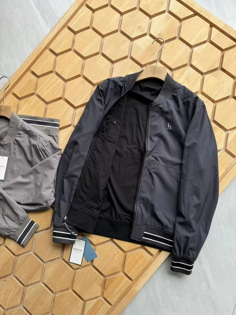 Upgraded Unclassified Brand Outwear 162383