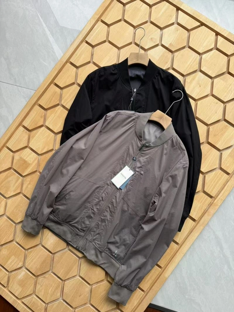 Upgraded Unclassified Brand Outwear 162383