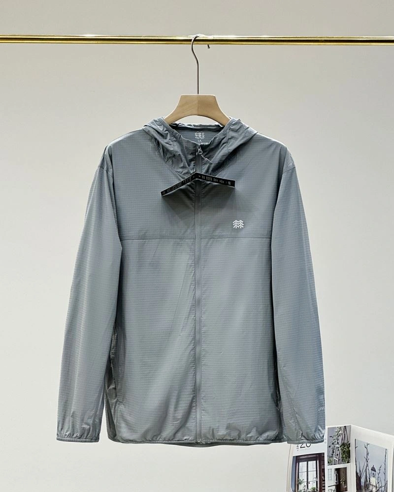 Unclassified Brand Outwear SportInspired 162377