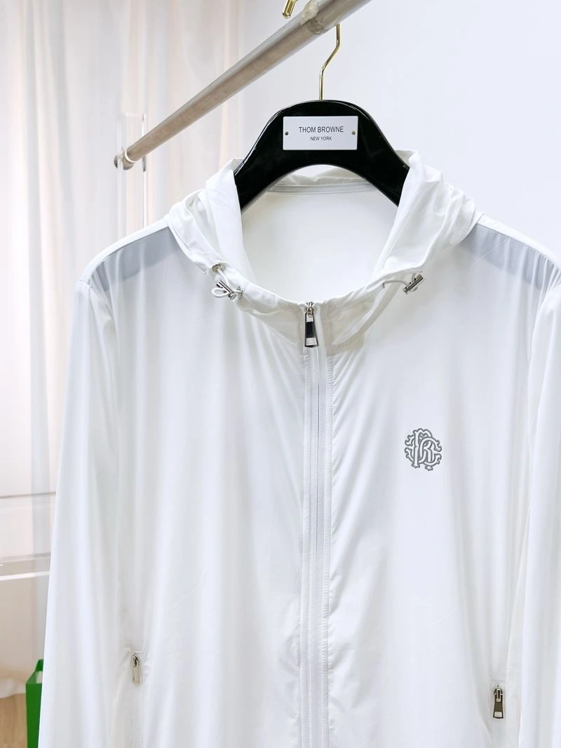 Unisex Unclassified Brand Outwear 161332
