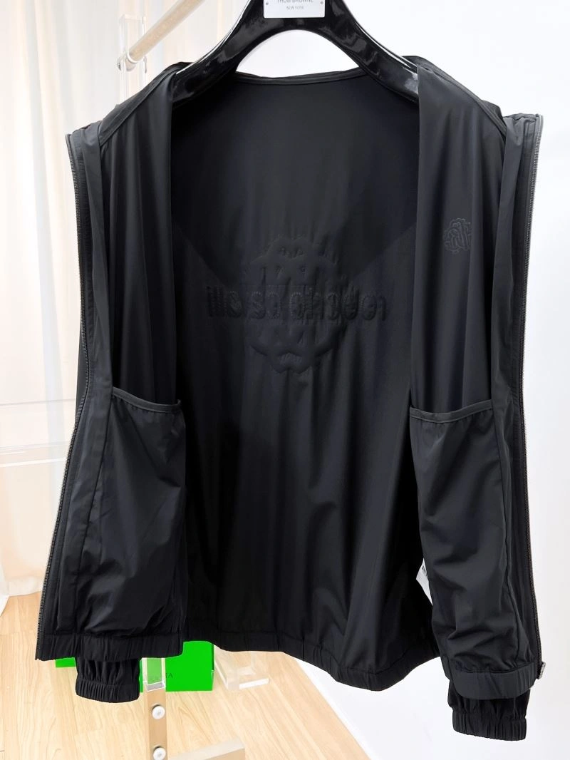 Minimalist Unclassified Brand Outwear 161331